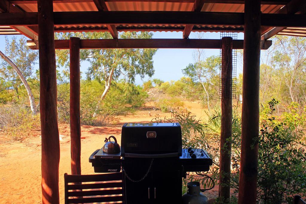 Hôtel Kooljaman à Dampier Peninsula Extérieur photo