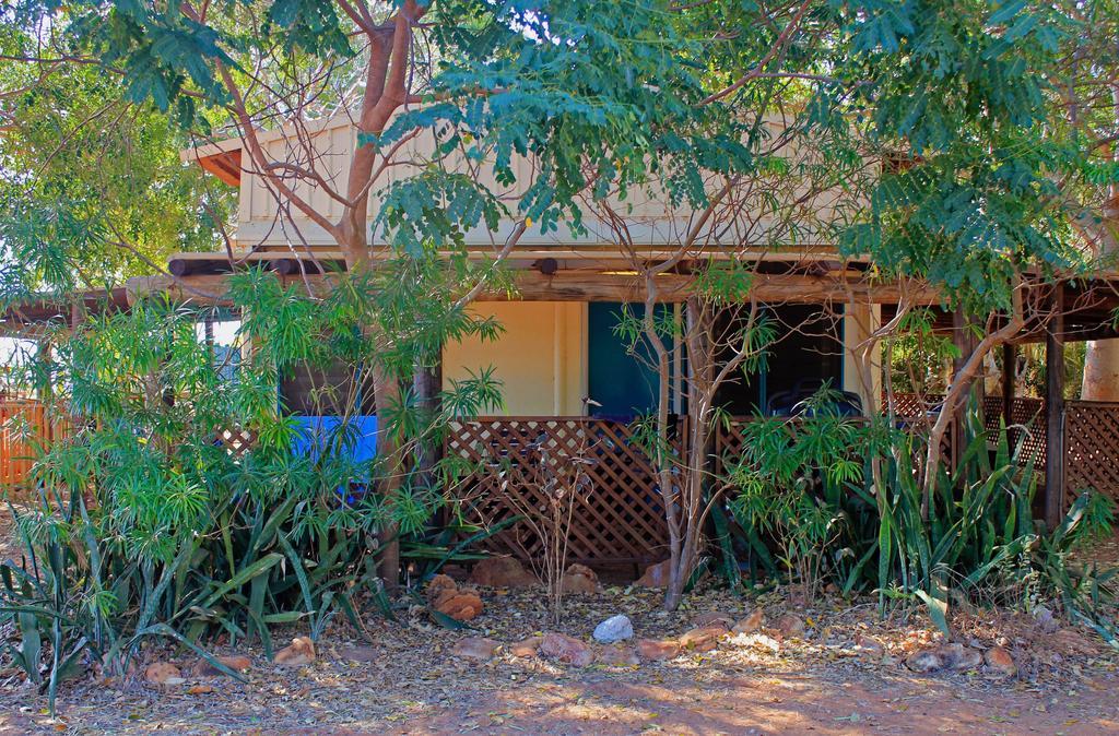 Hôtel Kooljaman à Dampier Peninsula Extérieur photo