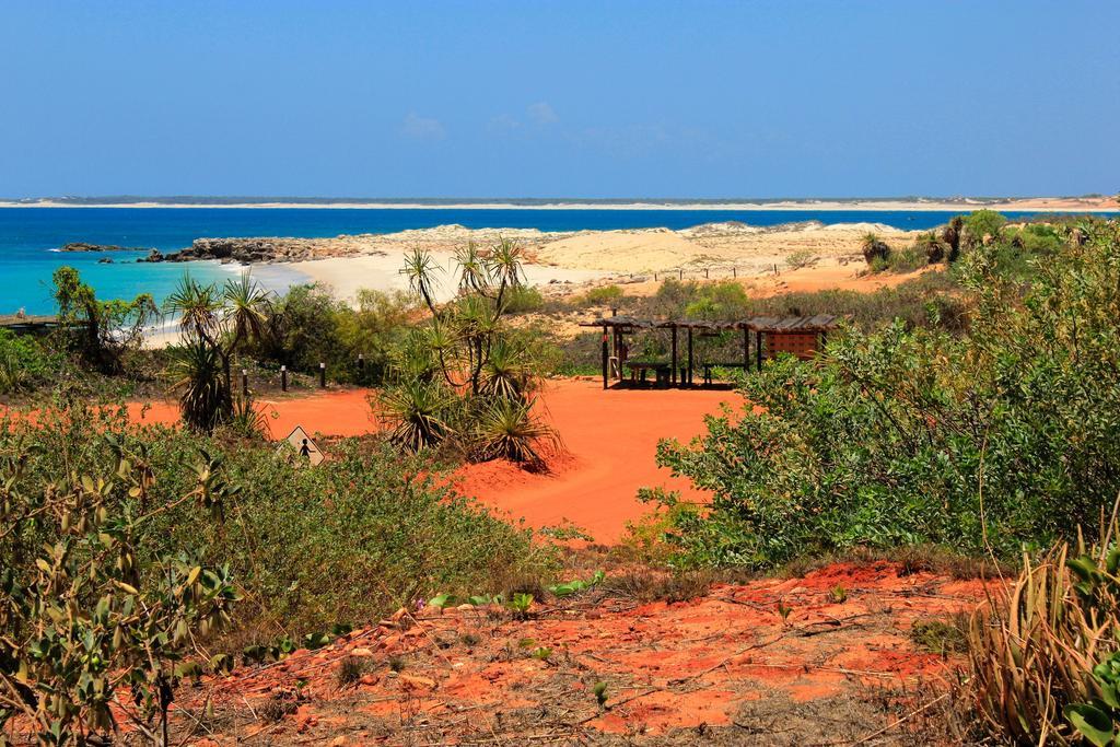 Hôtel Kooljaman à Dampier Peninsula Extérieur photo