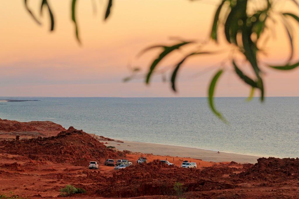 Hôtel Kooljaman à Dampier Peninsula Extérieur photo